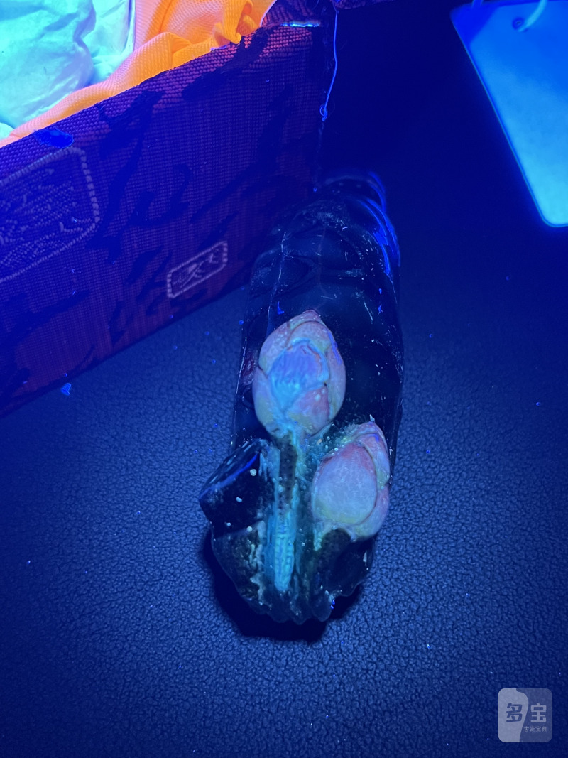 清  仿生荷叶莲花鼻烟壶 - 图14